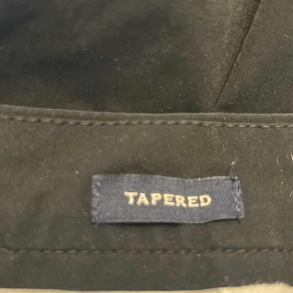 J Crew Thompson Flex black tapered lightweight pants Size W36 L 34 EUC